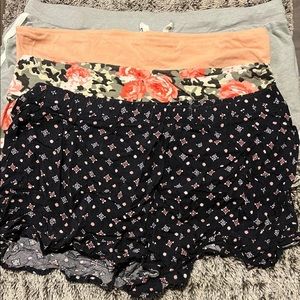 Bundle of shorts size XL